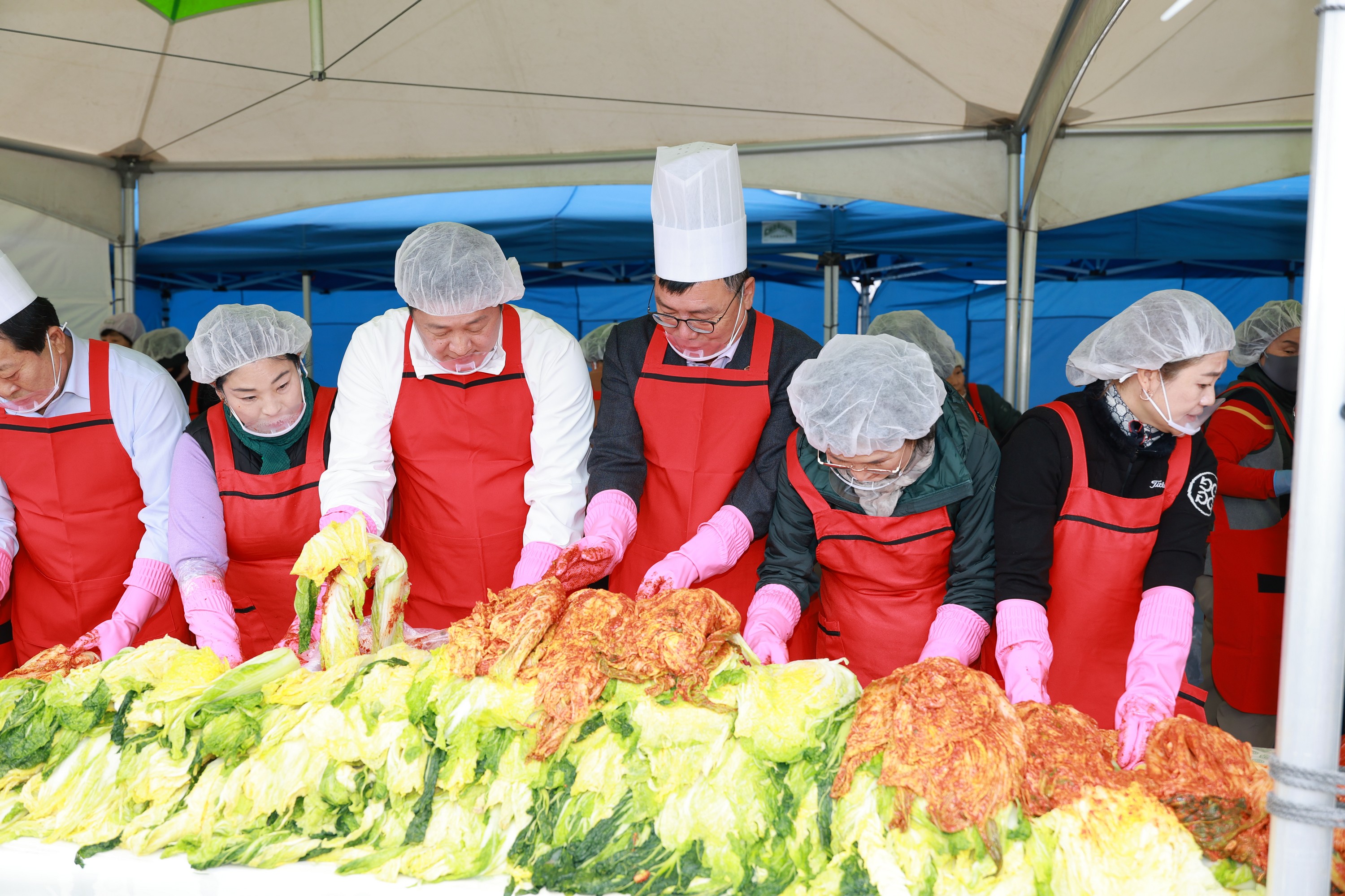 25년11월20일 2025 한여농 김장김치 담그기 및 나눔행사 - 0285