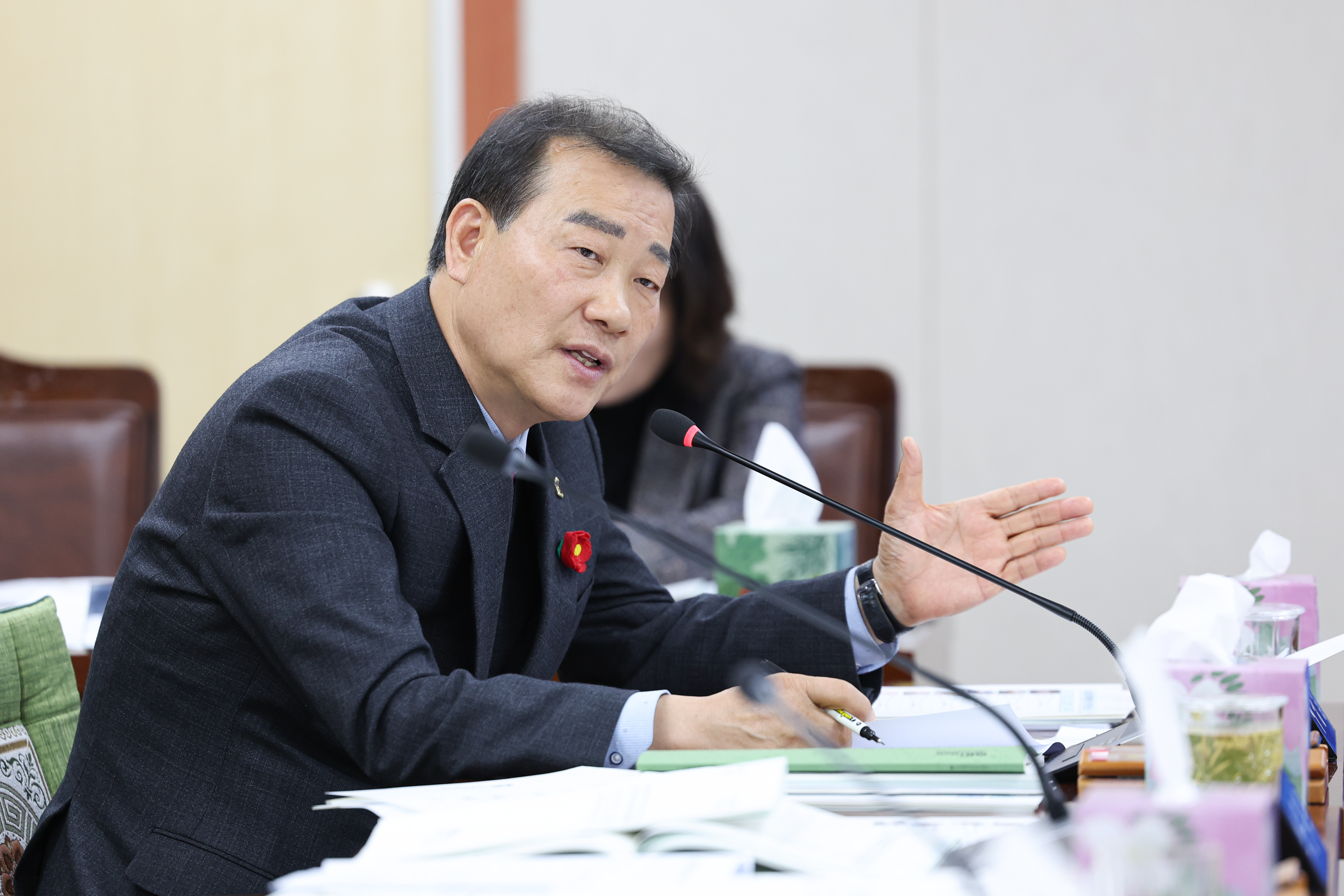 25년11월20일 제395회 제2차 정례회 보건복지환경위원회 추경예산안 심사 등 회의 (42)6