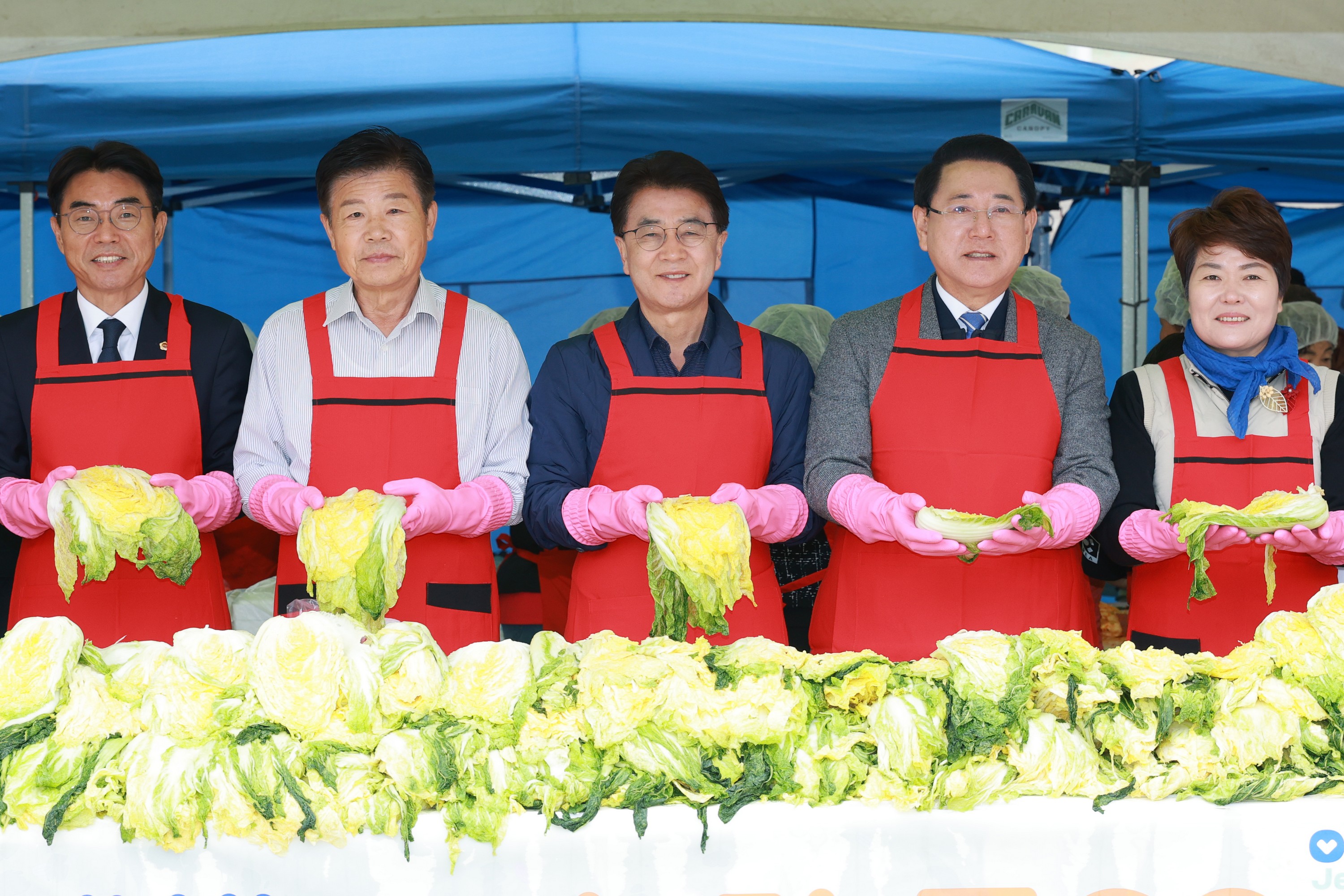 25년11월20일 2025 한여농 김장김치 담그기 및 나눔행사 - 0092