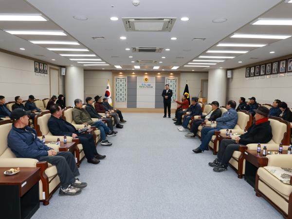 25년11월20일 순천시 황전면 이장단협의회 도의회 방문 - 006 5