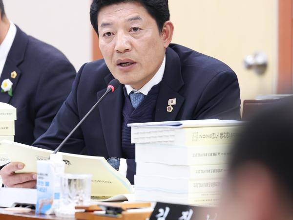 25년11월20일 제395회 제2차 정례회 교육위원회 예산안 심사 등 회의 (4) 2