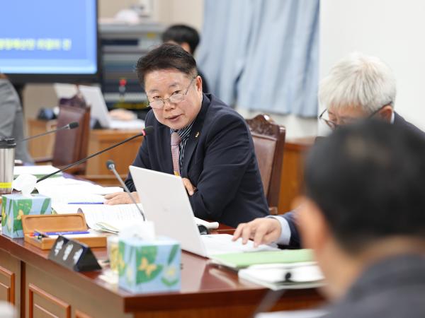 25년11월20일 제395회 제2차 정례회 보건복지환경위원회 추경예산안 심사 등 회의 (24) 5