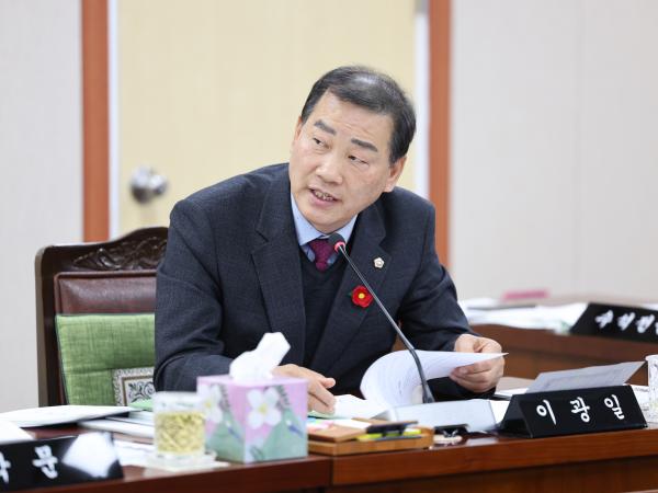 25년11월20일 제395회 제2차 정례회 보건복지환경위원회 추경예산안 심사 등 회의 (36) 8