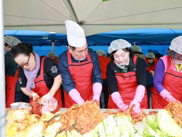 25년11월20일 2025 한여농 김장김치 담그기 및 나눔행사 - 035 2