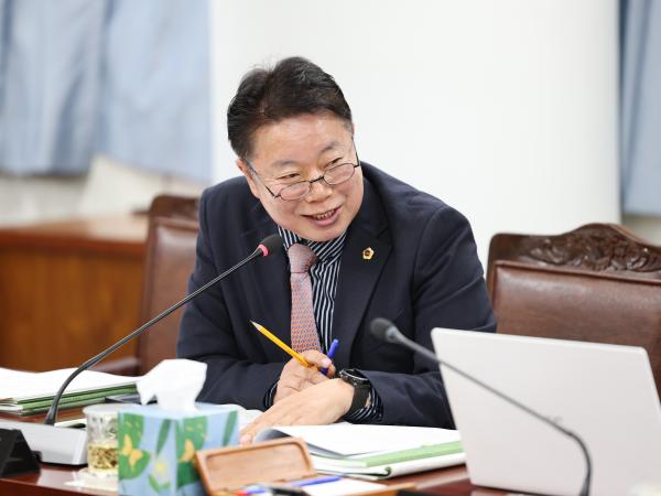 25년11월20일 제395회 제2차 정례회 보건복지환경위원회 추경예산안 심사 등 회의 (25) 6