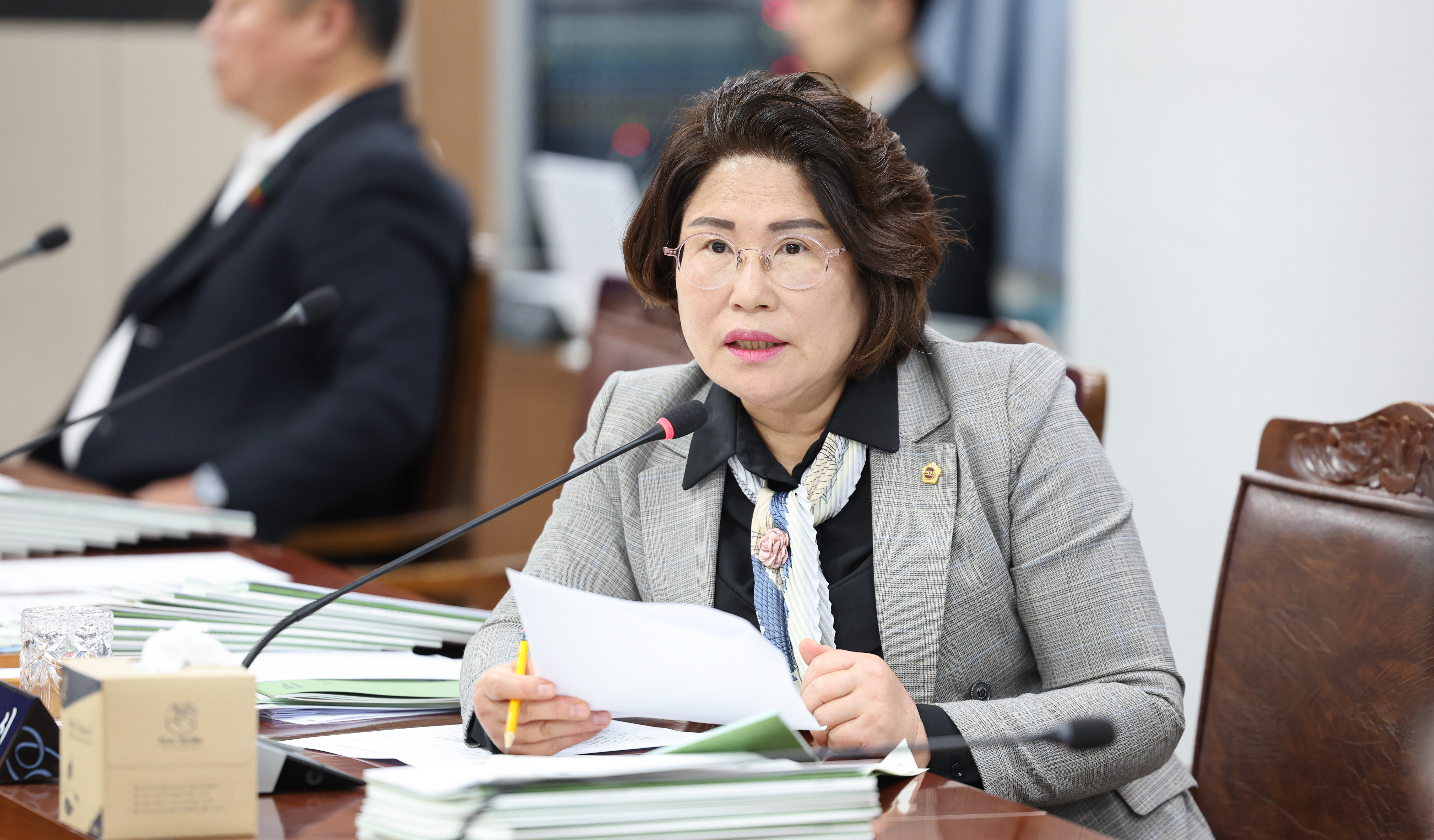 25년11월18일 제395회 제2차 정례회 기획행정위원회 추경예산안 심사 등 회의 (9)4