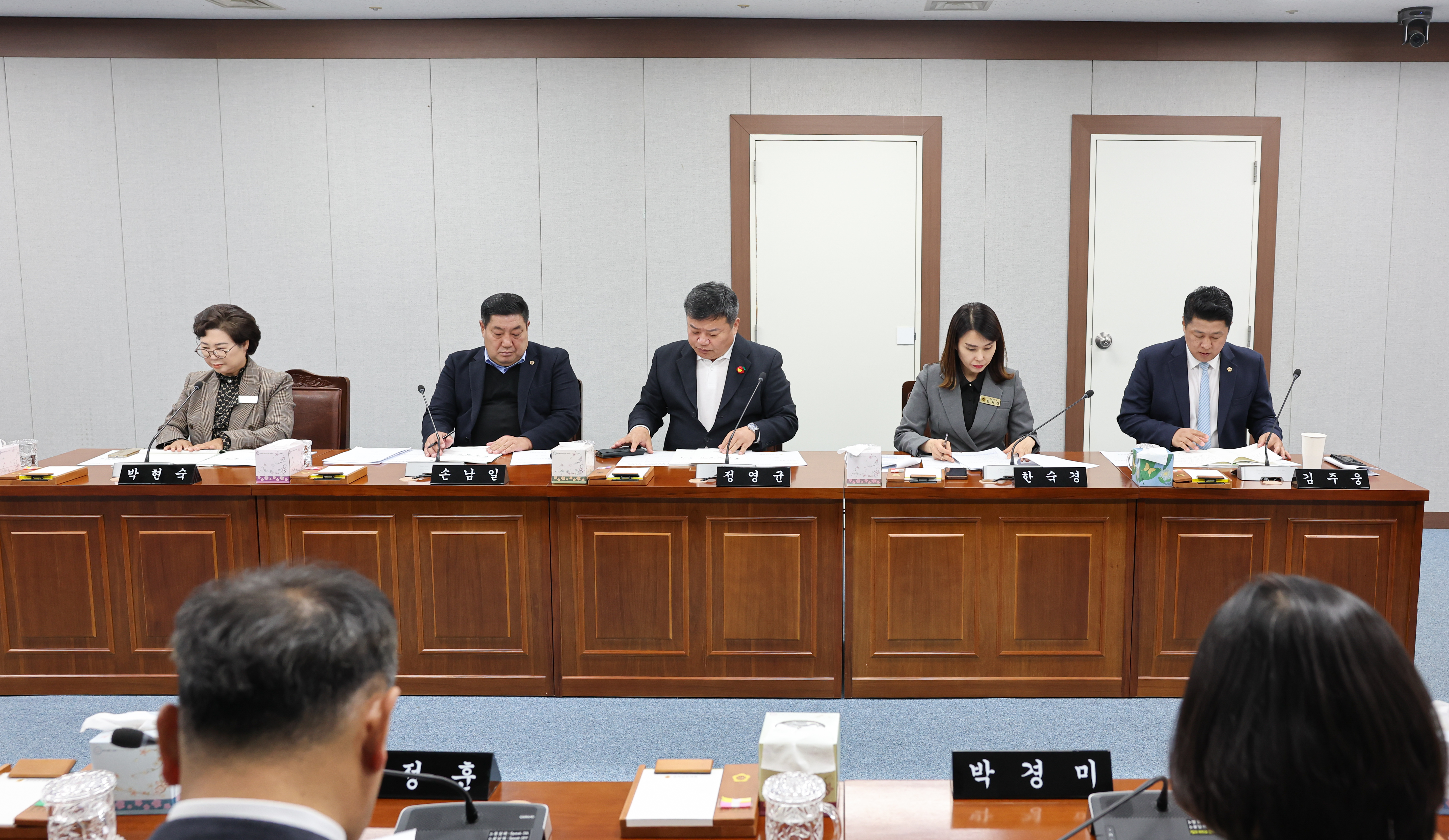 25년11월17일 제395회 제2차 정례회 의회운영위원회 추경예산안 심사 등 회의 (10)3