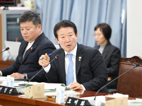 25년11월18일 제395회 제2차 정례회 기획행정위원회 추경예산안 심사 등 회의 (38) 7