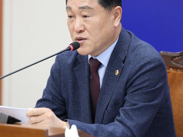 25년11월18일 제395회 제2차 정례회 기획행정위원회 추경예산안 심사 등 회의 (48) 2