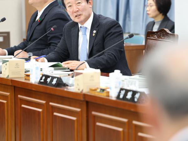 25년11월18일 제395회 제2차 정례회 기획행정위원회 추경예산안 심사 등 회의 (40) 1