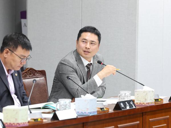 25년11월17일 제395회 제2차 정례회 의회운영위원회 추경예산안 심사 등 회의 (20) 4