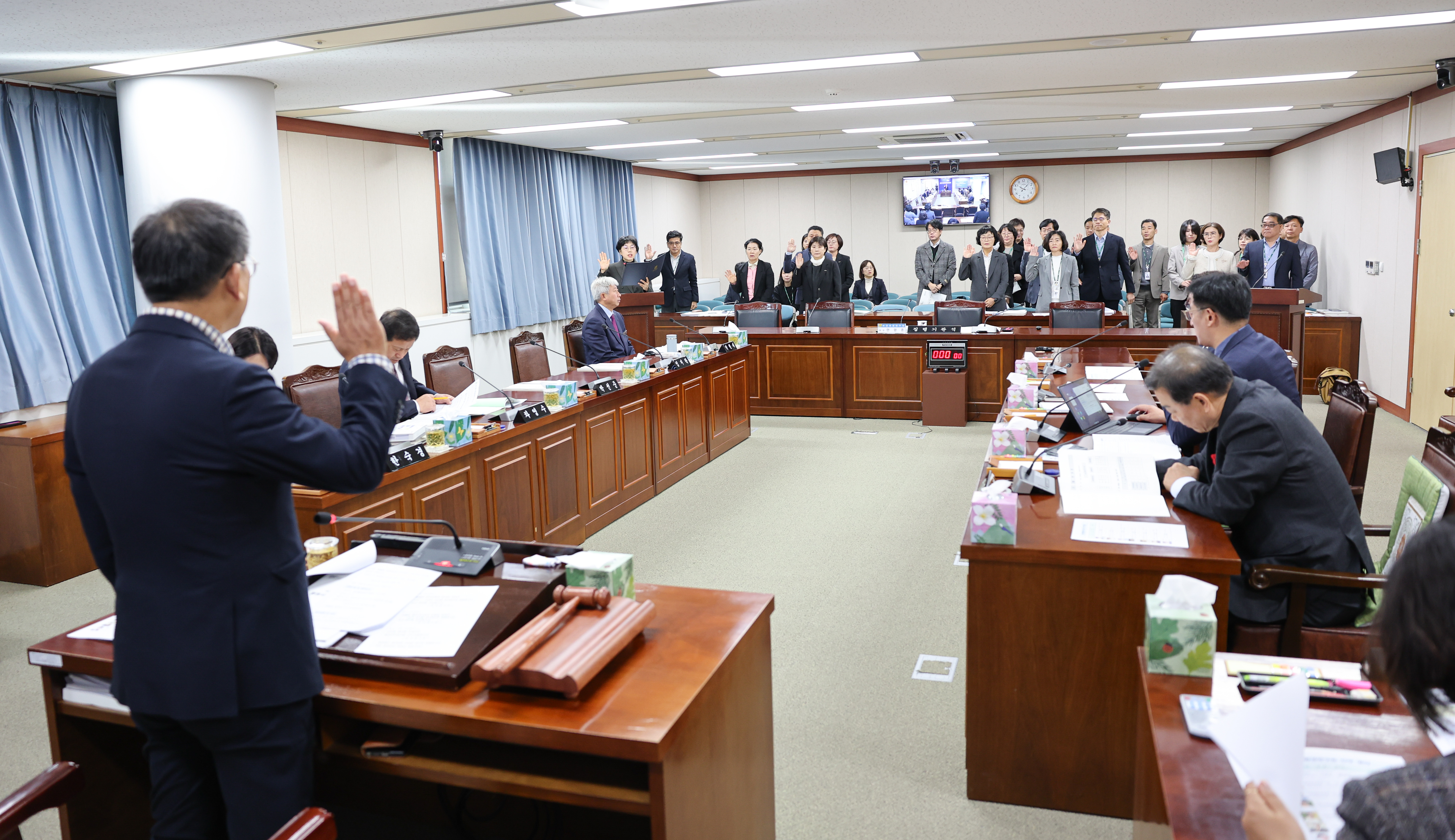 25년11월11일 제395회 제2차 정례회 보건복지환경위원회 행정사무감사 및 회의 (3)1