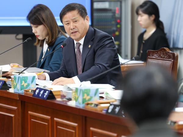 25년11월11일 제395회 제2차 정례회 보건복지환경위원회 행정사무감사 및 회의 (17) 2