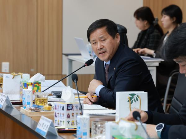 25년11월12일 제395회 제2차 정례회 보건복지환경위원회 행정사무감사 현지감사 - 123 8