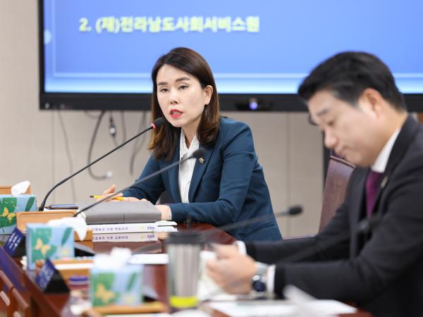 25년11월11일 제395회 제2차 정례회 보건복지환경위원회 행정사무감사 및 회의 (53) 8