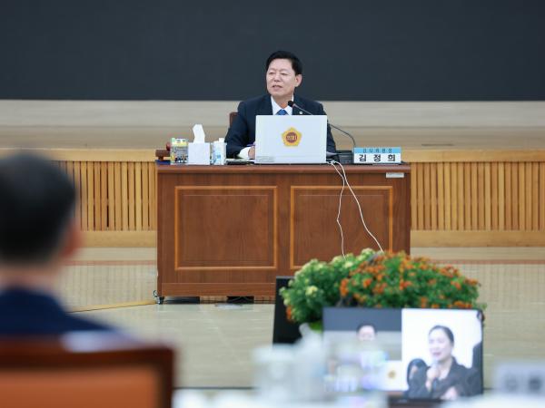 25년11월11일 제395회 제2차 정례회 교육위원회 행정사무감사 - 155 9