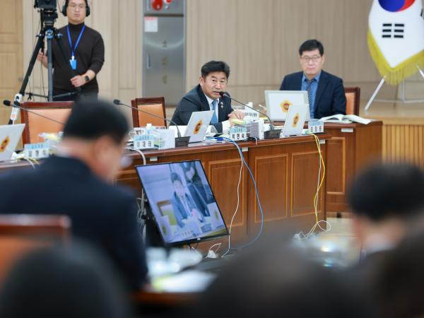 25년11월11일 제395회 제2차 정례회 교육위원회 행정사무감사 - 120 7