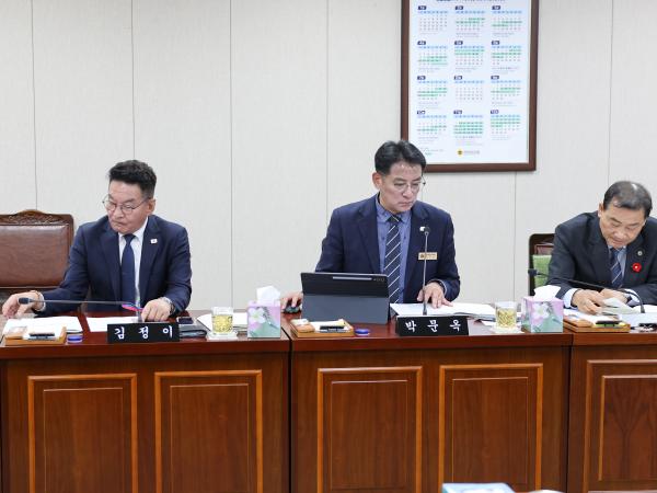 25년11월11일 제395회 제2차 정례회 보건복지환경위원회 행정사무감사 및 회의 (5) 3