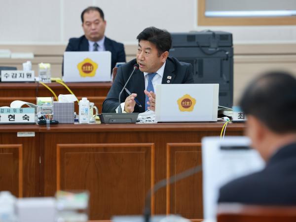 25년11월11일 제395회 제2차 정례회 교육위원회 행정사무감사 - 118 4