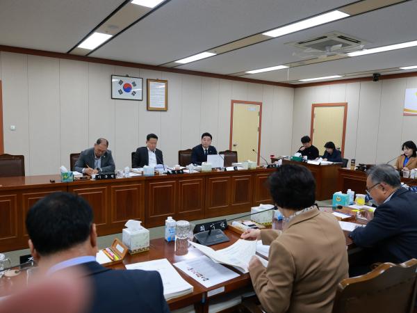 25년11월11일 제395회 제2차 정례회 경제관광문화위원회 행정사무감사 - 013 5