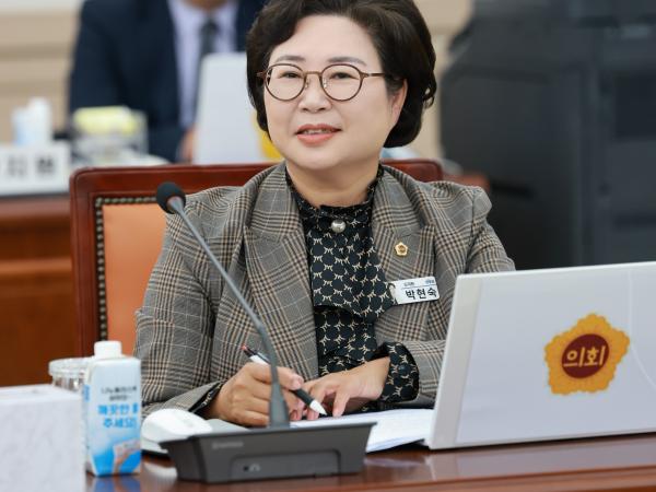 25년11월11일 제395회 제2차 정례회 교육위원회 행정사무감사 - 049 2