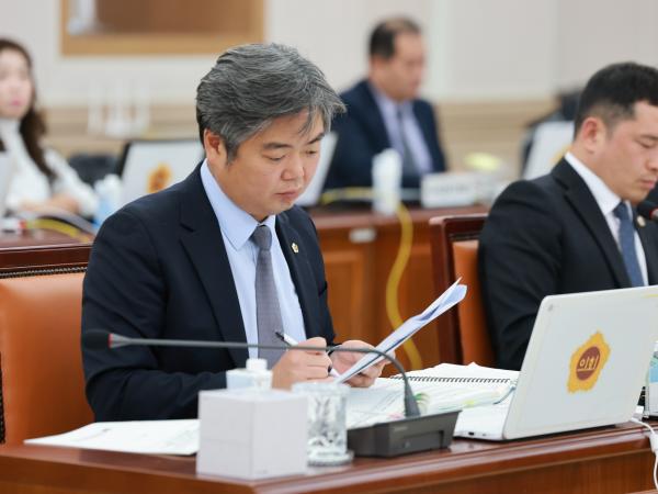 25년11월11일 제395회 제2차 정례회 교육위원회 행정사무감사 - 100 4