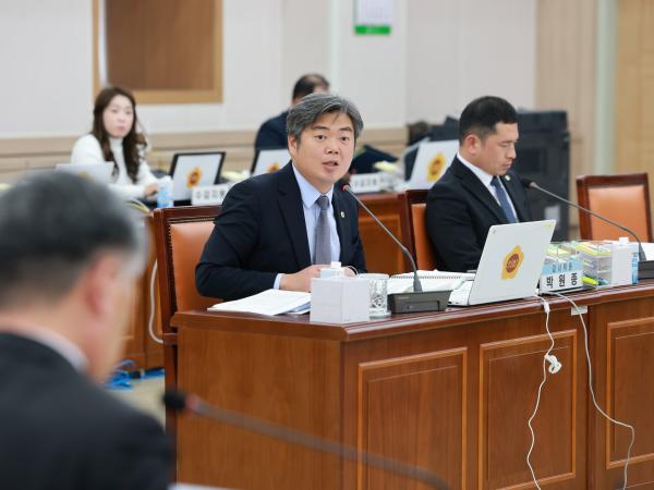 25년11월11일 제395회 제2차 정례회 교육위원회 행정사무감사 - 106 10