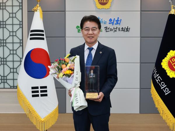 25년11월14일 전남상인연합회 회장 접견 - 005 2