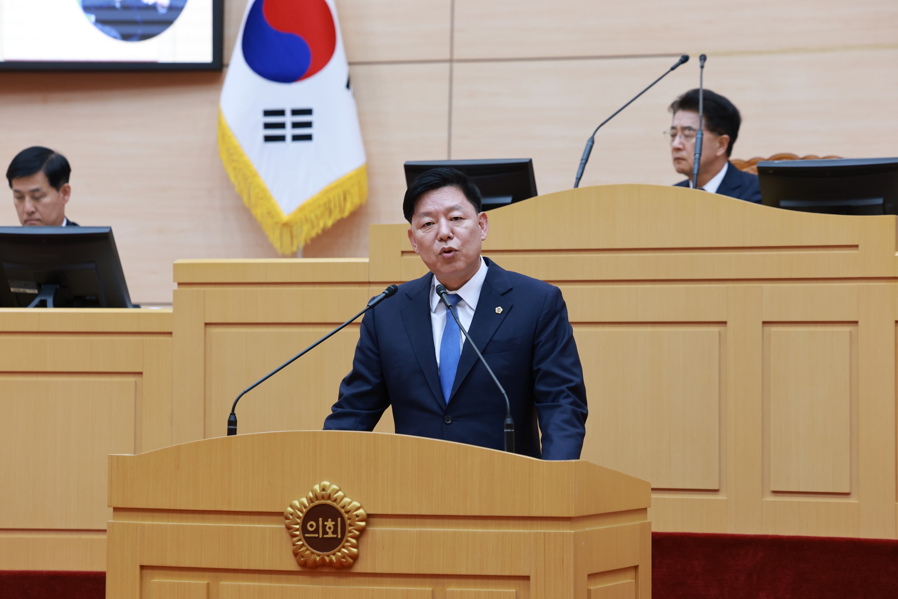 25년11월17일 제395회 제2차 정례회 제2차 본회의 - 1143