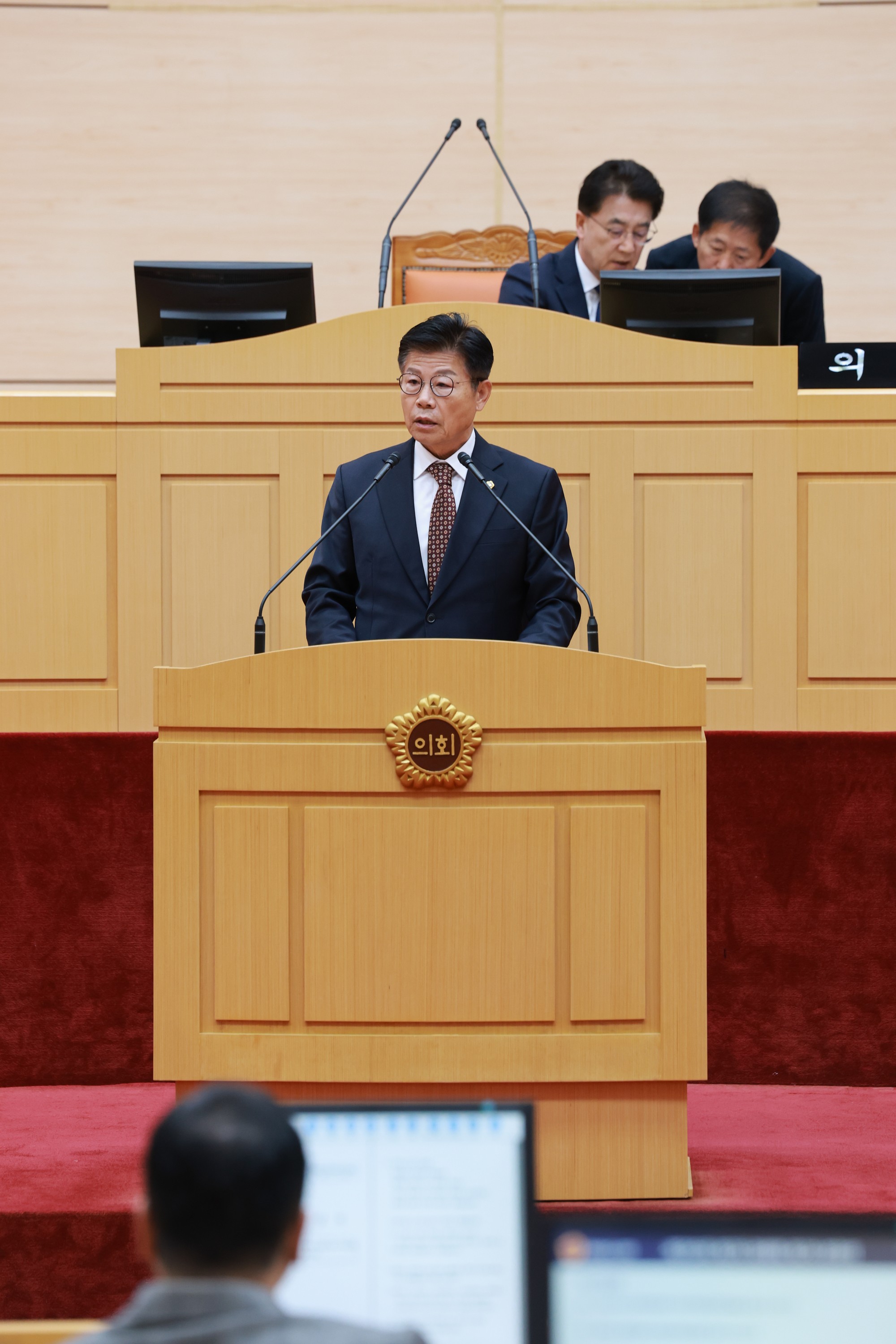 25년11월17일 제395회 제2차 정례회 제2차 본회의 - 0512