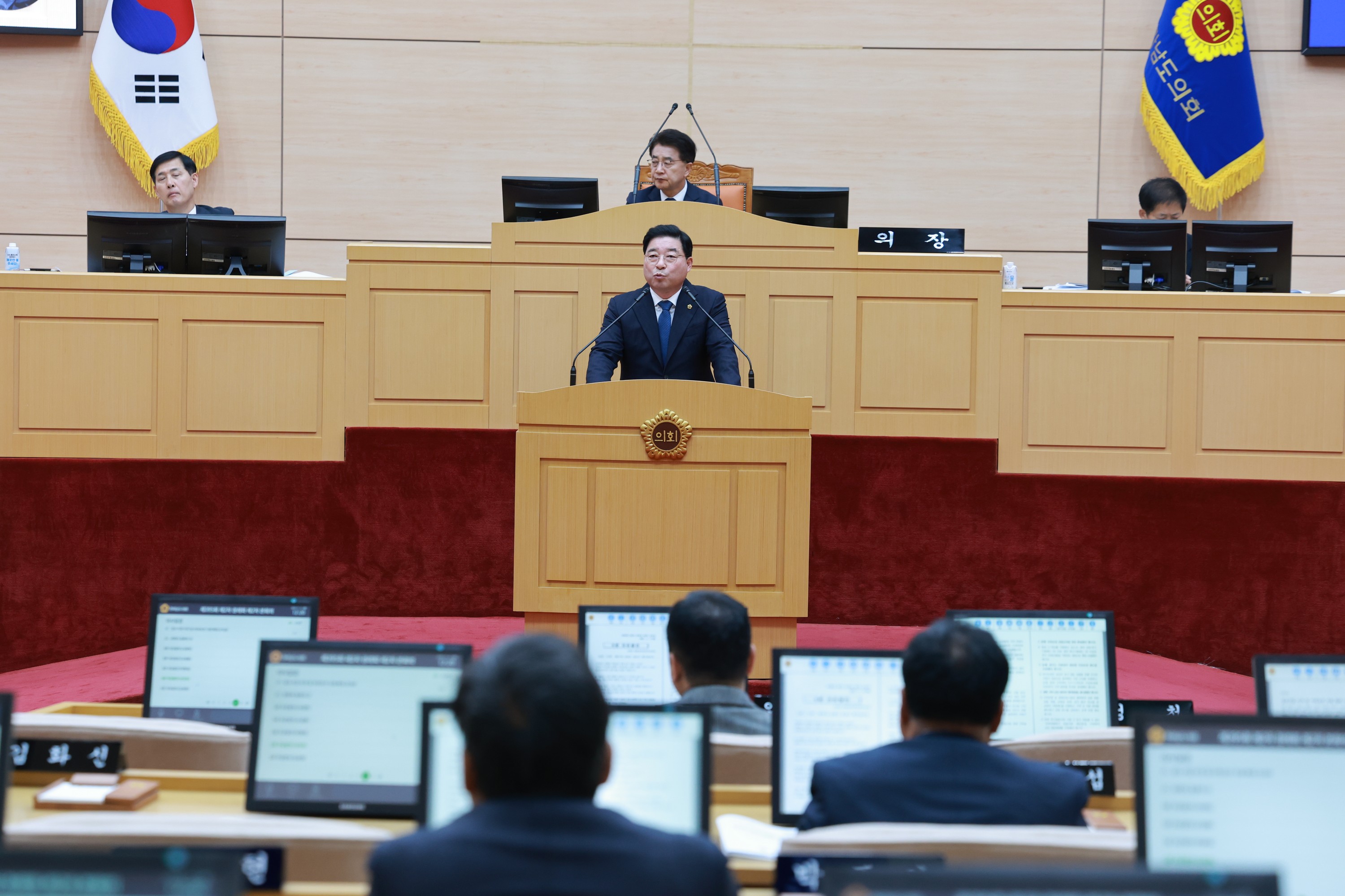 25년11월17일 제395회 제2차 정례회 제2차 본회의 - 1085