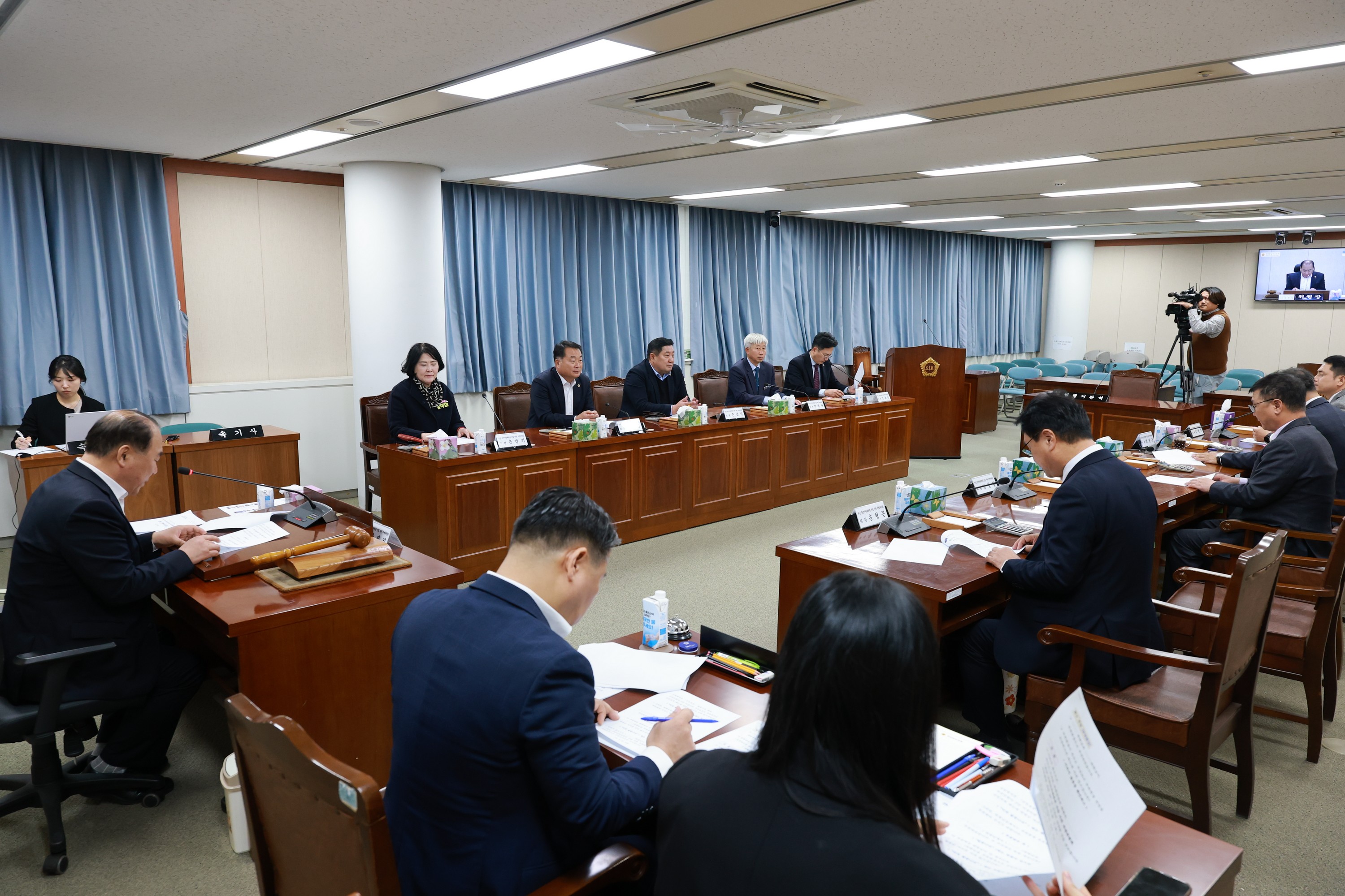 25년11월17일 전남국민안전체험관 건립 지원 특별위원회 제1차 회의 - 0106