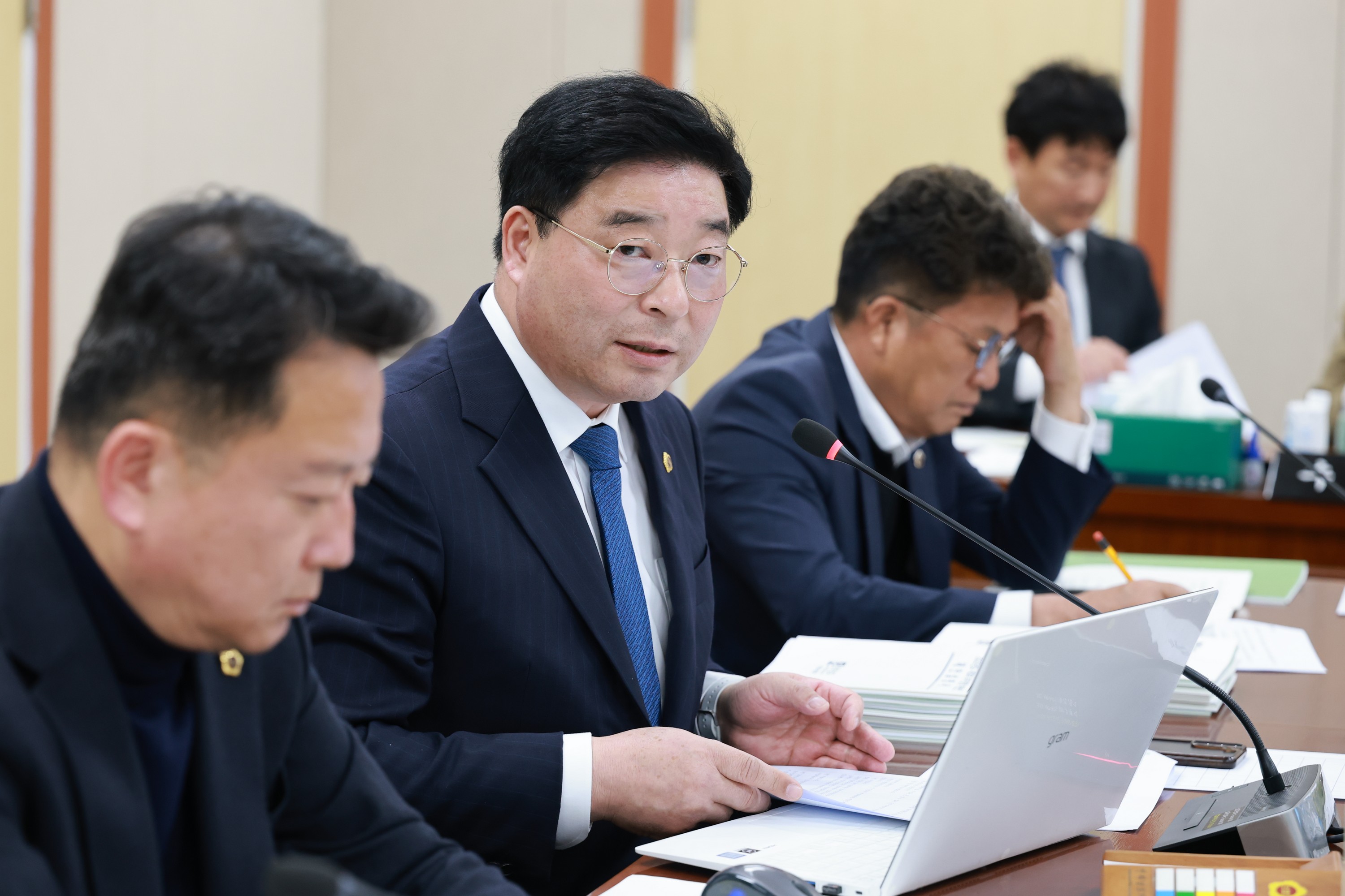 25년11월17일 제395회 제2차 정례회 경제관광문화위원회 회의 - 0134