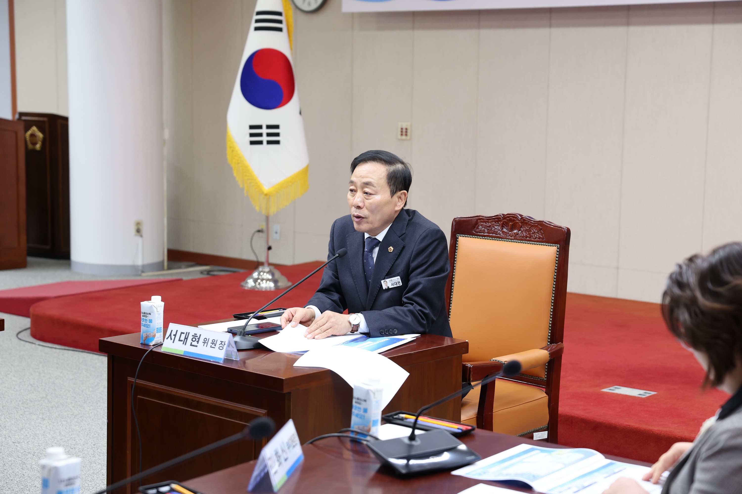 25년11월17일 2026여수세계섬박람회 지원 특별위원회 간담회 - 0071