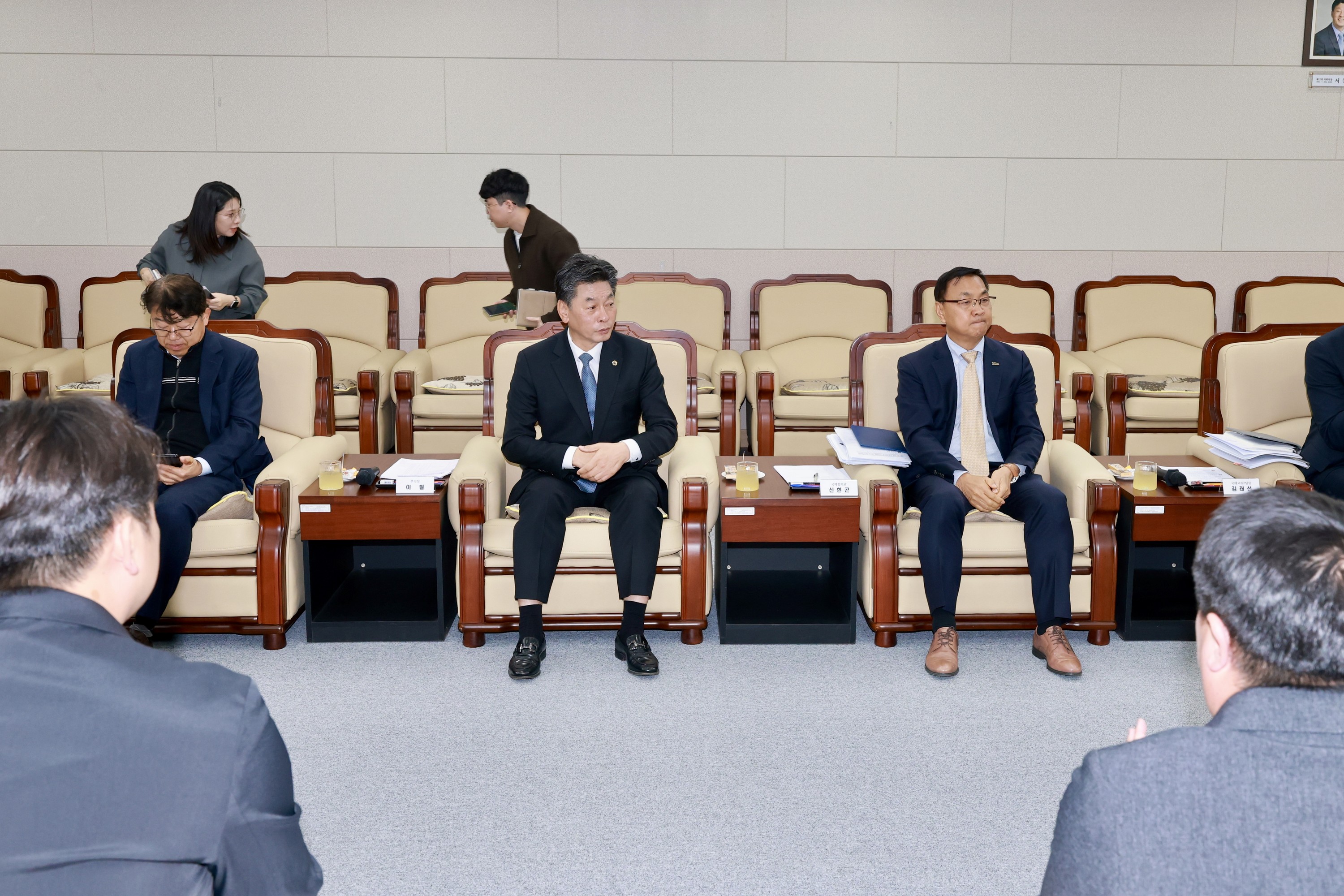 25년11월17일 한ㆍ중 관광 우호교류 및 무안공항 재개항 촉구 간담회 - 0059