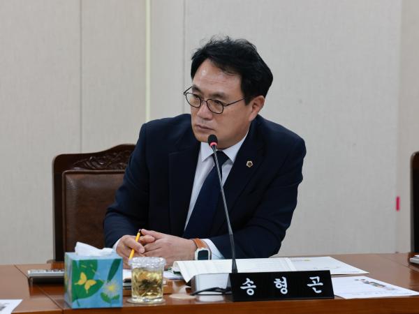 25년11월17일 제395회 제2차 정례회 안전건설소방위원회 회의 - 009 3