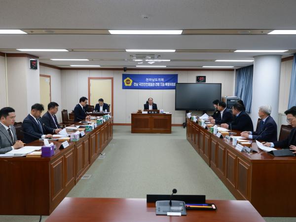 25년11월17일 전남국민안전체험관 건립 지원 특별위원회 제1차 회의 - 005 3