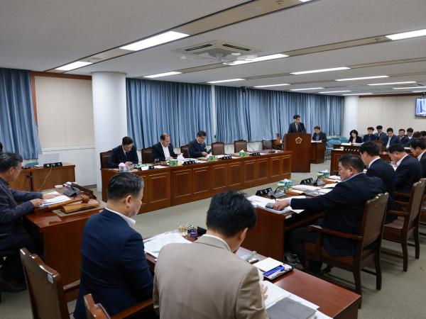 25년11월17일 제395회 제2차 정례회 안전건설소방위원회 회의 - 005 5