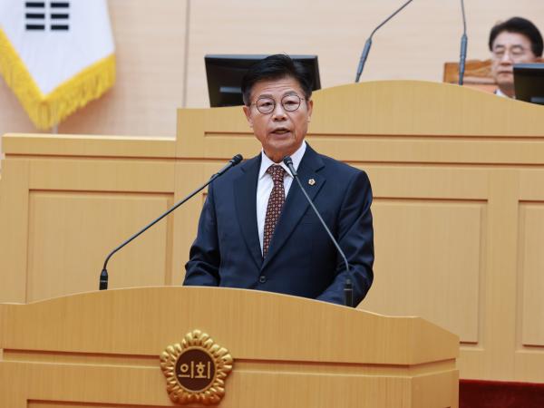 25년11월17일 제395회 제2차 정례회 제2차 본회의 - 053 4