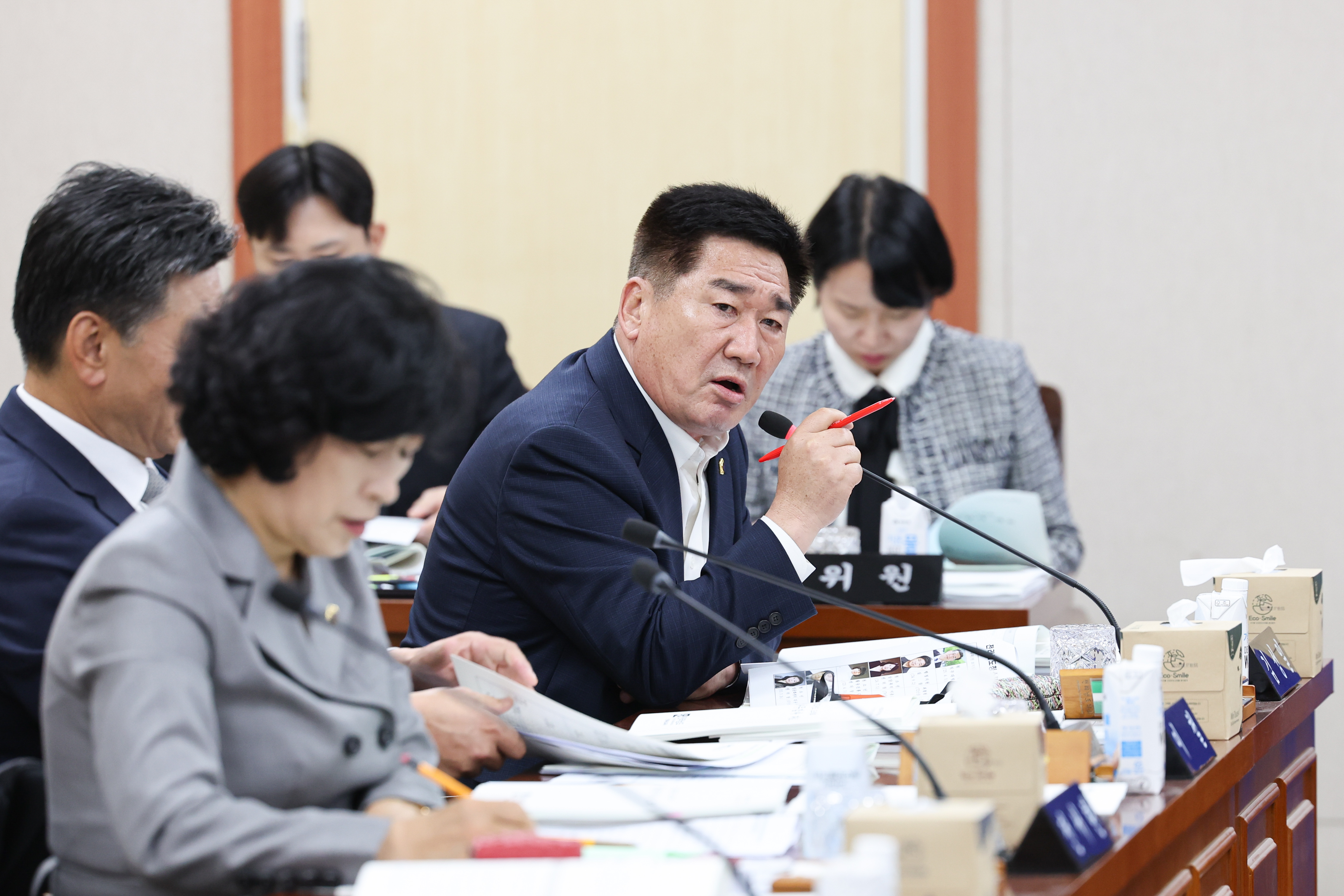 25년11월10일 제395회 제2차 정례회 기획행정위원회 행정사무감사 및 회의 (44)4