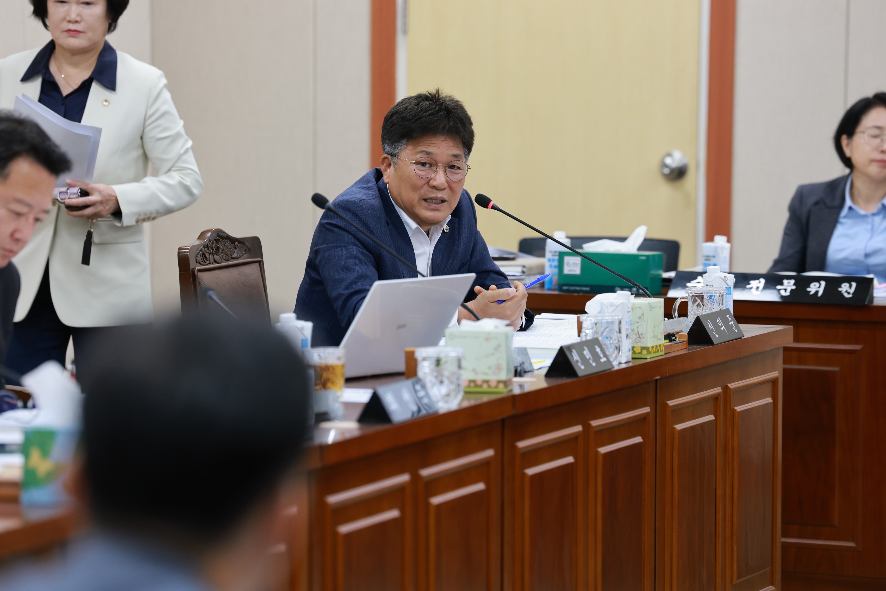 25년11월10일 제395회 제2차 정례회 경제관광문화위원회 행정사무감사 - 0136