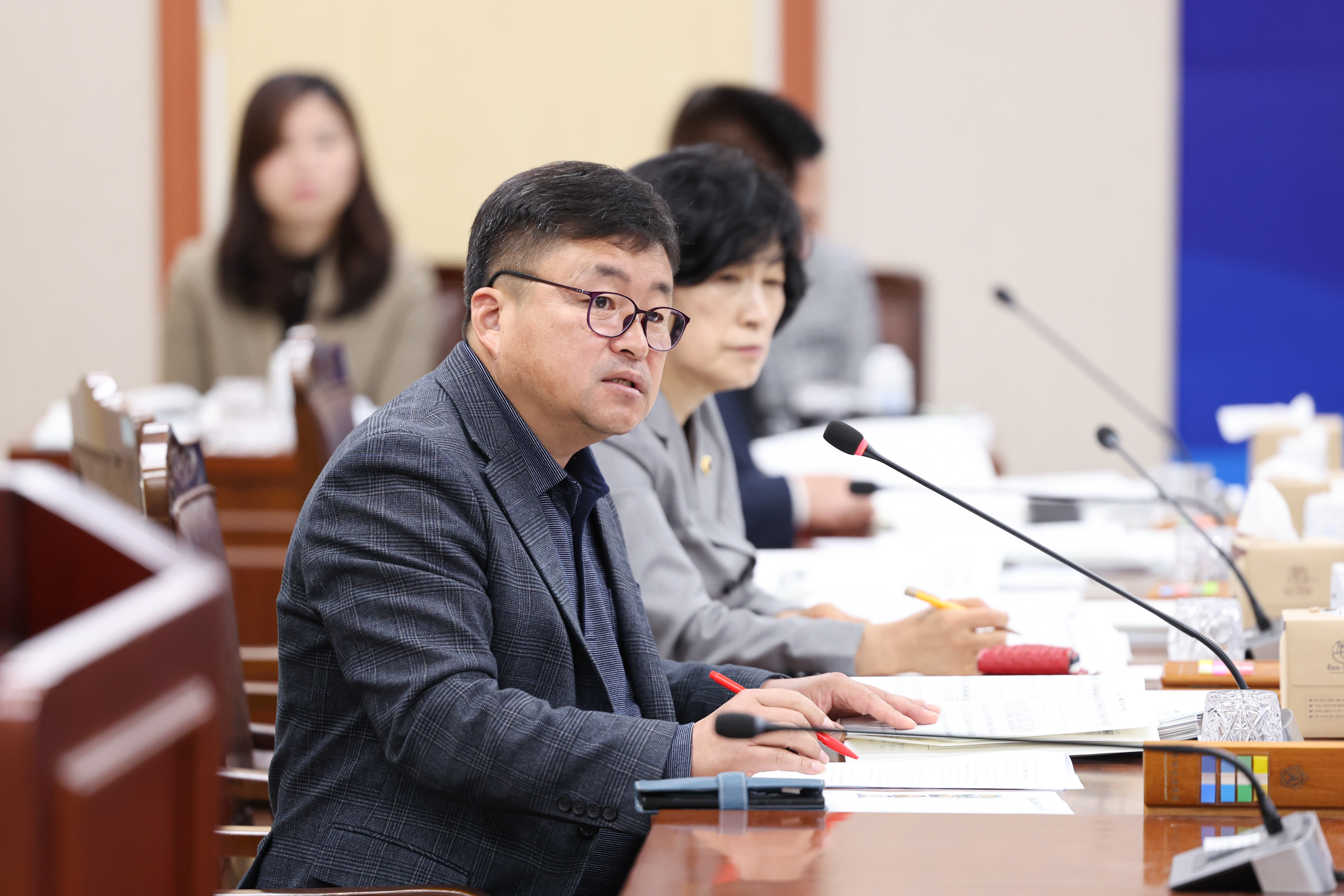 25년11월10일 제395회 제2차 정례회 기획행정위원회 행정사무감사 및 회의 (20)4