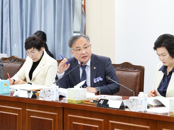 25년11월10일 제395회 제2차 경제관광문화위원회 행정사무감사 및 회의 (7) 3