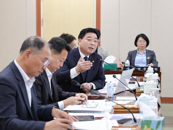 25년11월10일 제395회 제2차 경제관광문화위원회 행정사무감사 및 회의 (20) 5