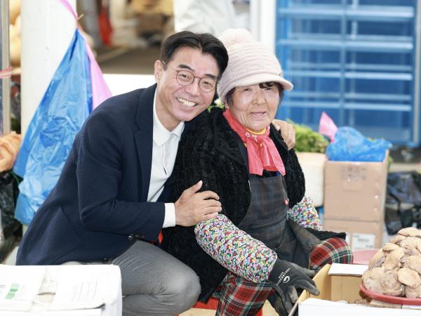 농수산위원회 전통시장  장보기 캠페인