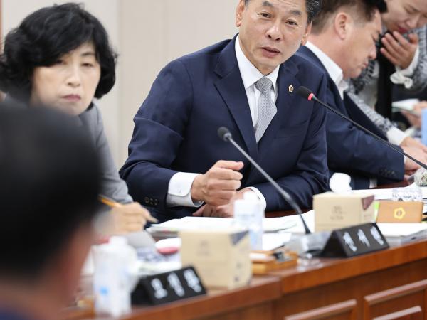 25년11월10일 제395회 제2차 정례회 기획행정위원회 행정사무감사 및 회의 (39) 4