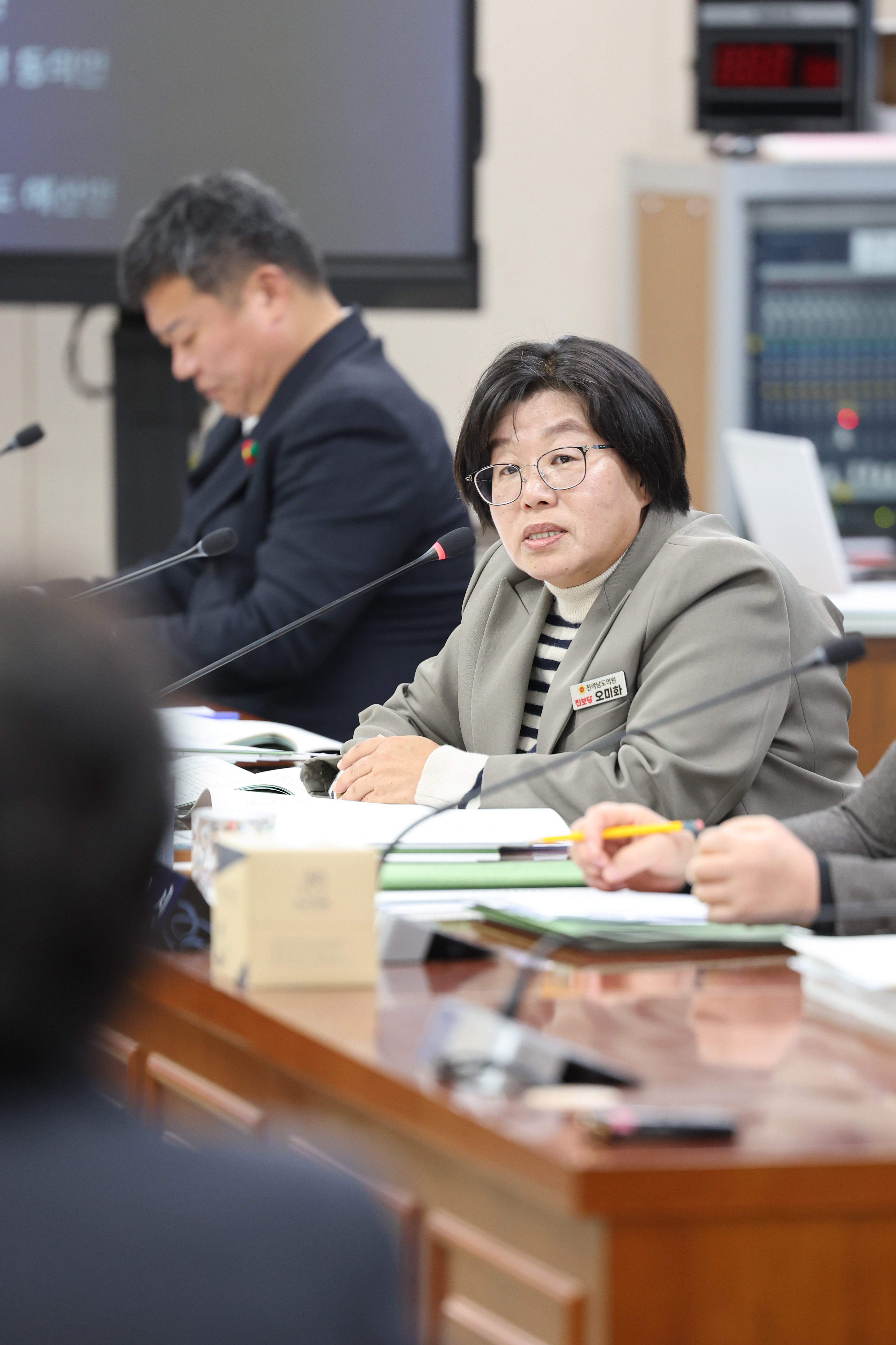 25년11월19일 제395회 제2차 정례회 기획행정위원회 예산안 심사 등 회의 (39)8