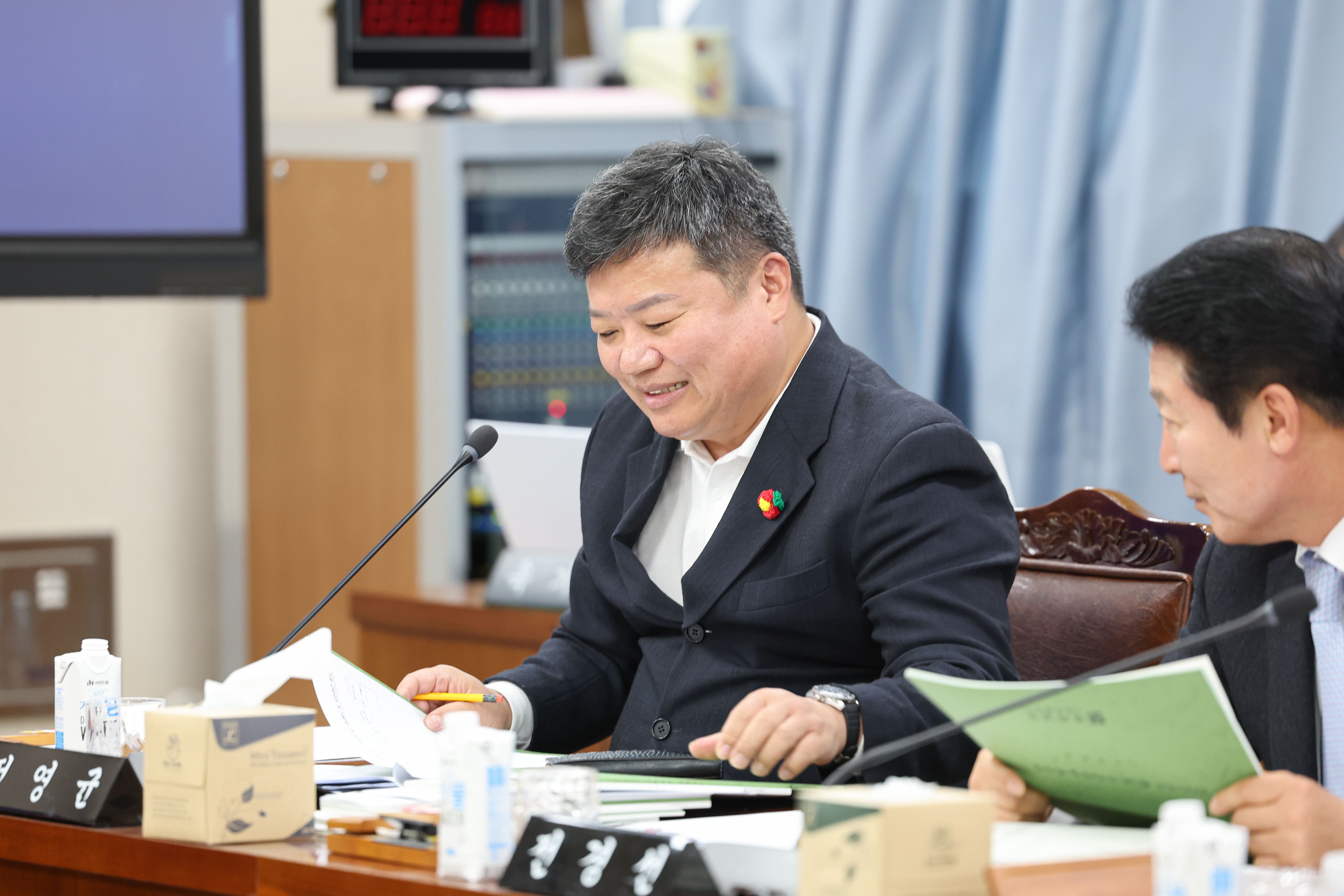 25년11월19일 제395회 제2차 정례회 기획행정위원회 예산안 심사 등 회의 (52)8