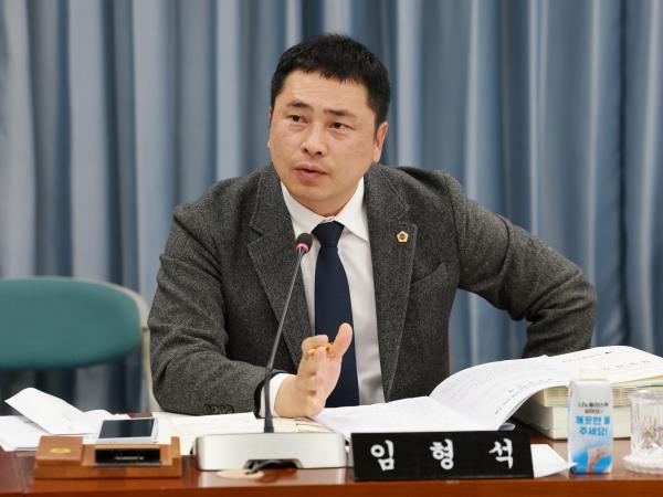 25년11월19일 제395회 제2차 정례회 교육위원회 회의 - 043 4