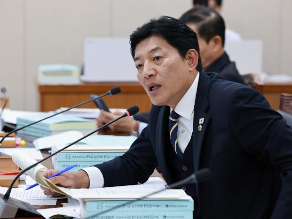 25년11월19일 제395회 제2차 정례회 교육위원회 회의 - 075 7